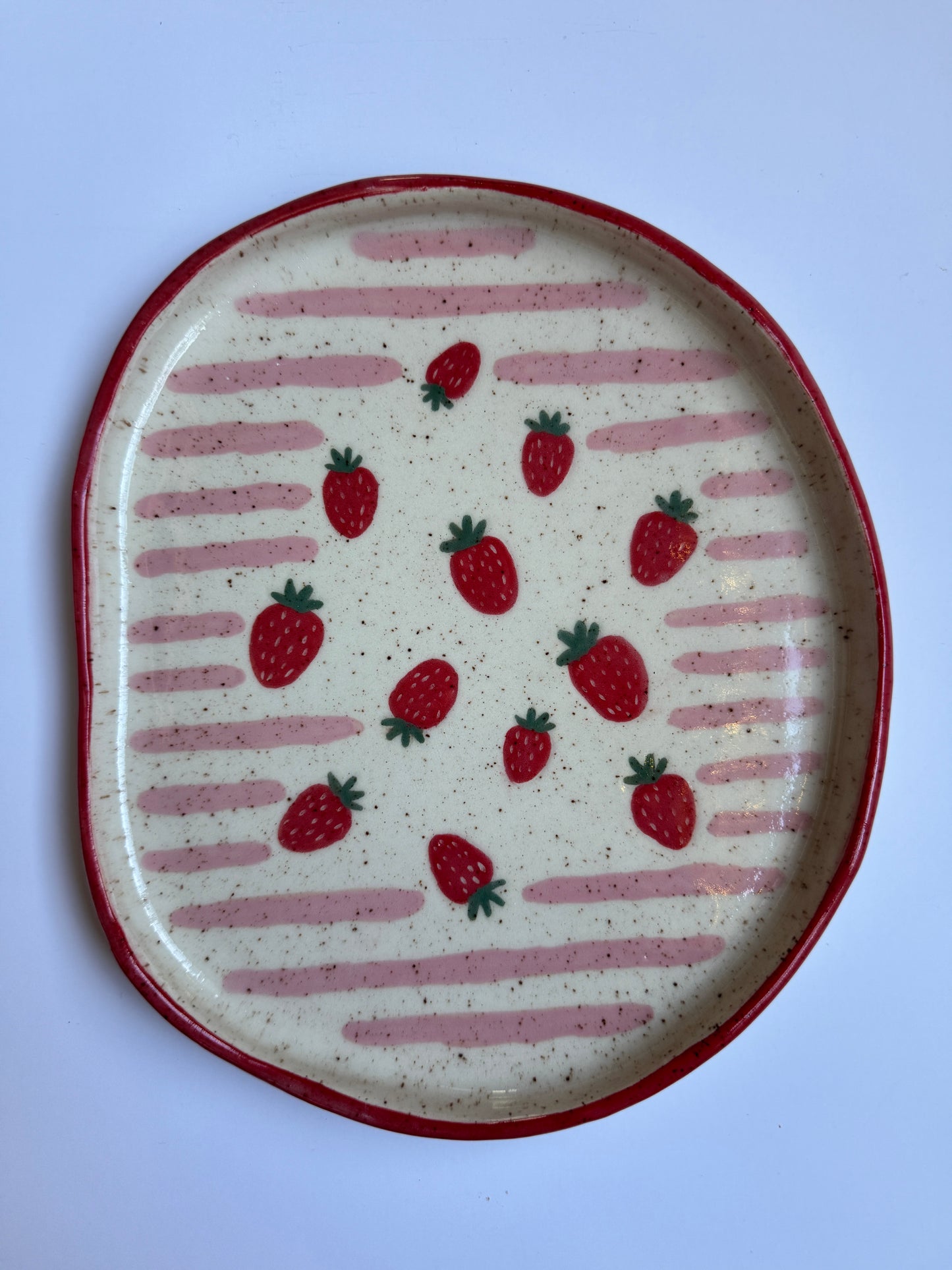Plate Strawberry (8.5in)