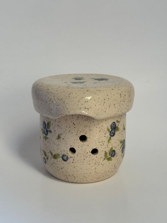 PRE ORDER Garlic Keeper and Grater Blueberry