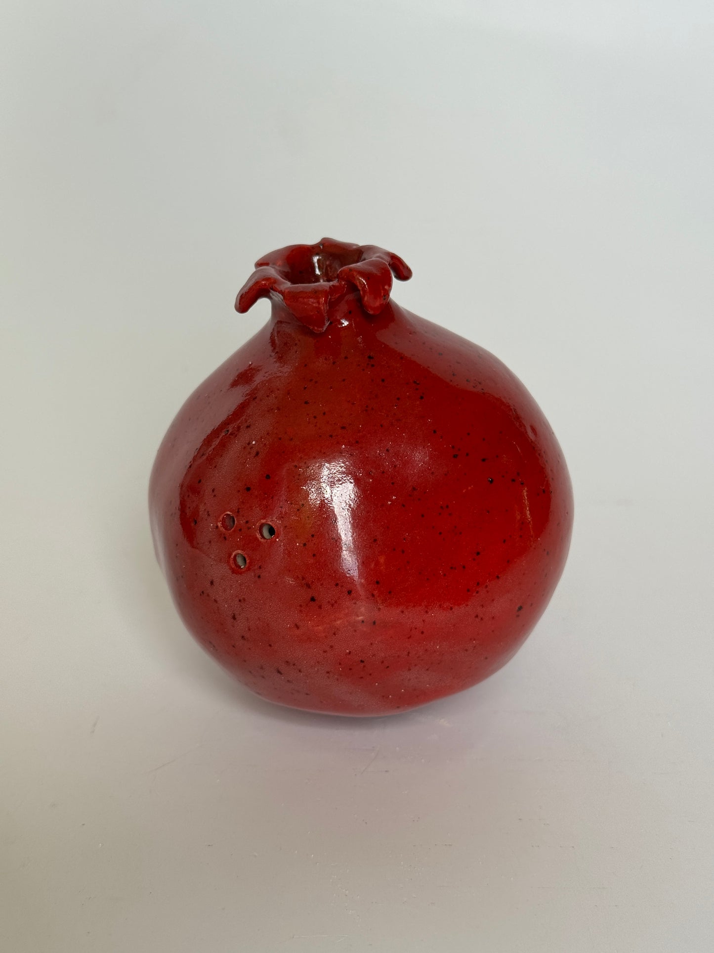 Salt Shaker Pomegranate with Stopper (with extra holes)