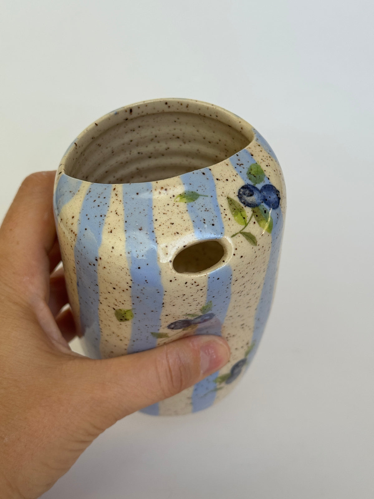 Togo Blueberry Cup regular finish
