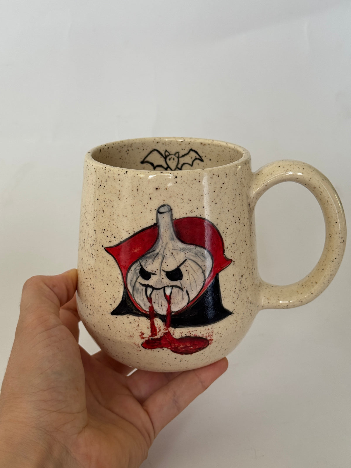 A PREVIEW Halloween Mug Vampire Garlic
